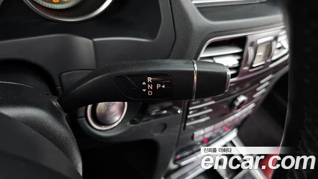 Mercedes-Benz E-Class 2016 — фото 9