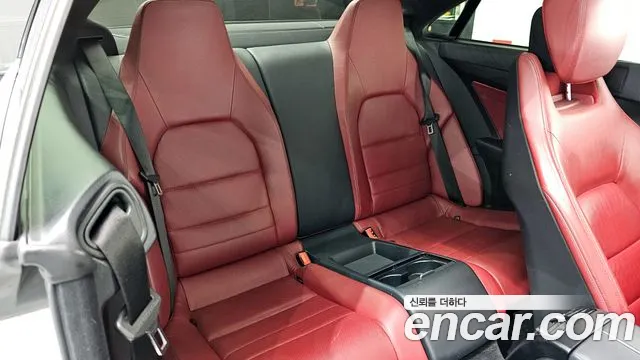 Mercedes-Benz E-Class 2016 — фото 12