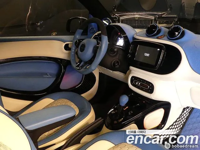 Smart Fortwo 2019 — фото 13