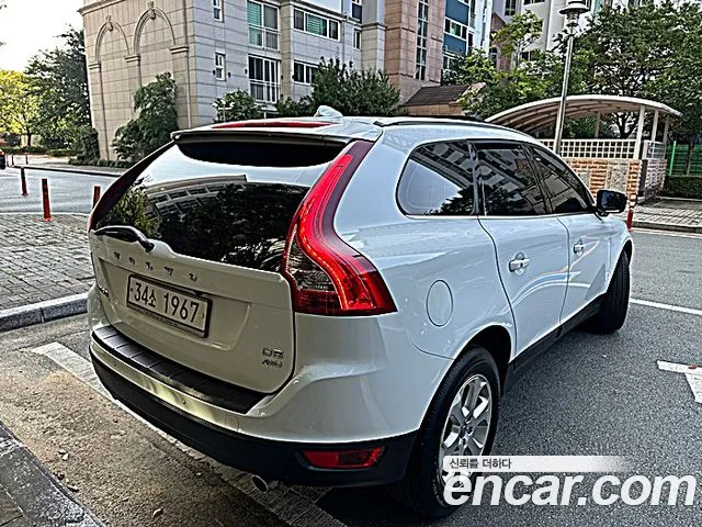 Volvo XC60 2012 — фото 2