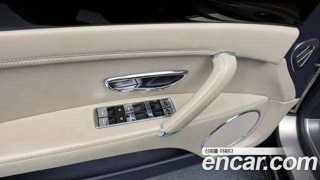 Bentley Flying Spur 2018 — фото 14