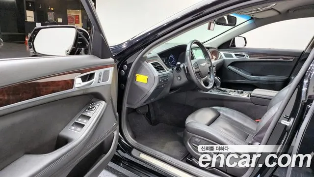 Hyundai Genesis 2015 — фото 11