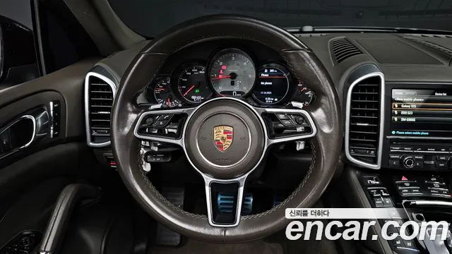 Porsche Cayenne 2015 — фото 13