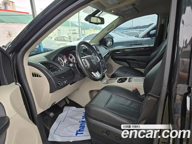 Dodge Grand Caravan 2019 — фото 11