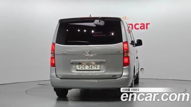 Hyundai Starex 2014 — фото 4