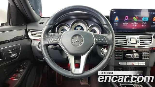 Mercedes-Benz E-Class 2014 — фото 13