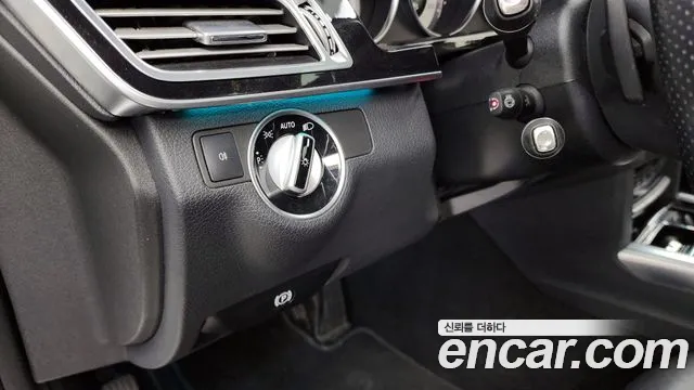 Mercedes-Benz E-Class 2014 — фото 16