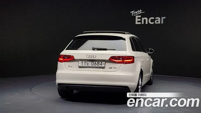 Audi A3 2015 — фото 4