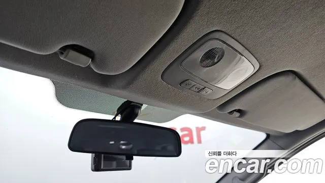 Hyundai Starex 2019 — фото 19