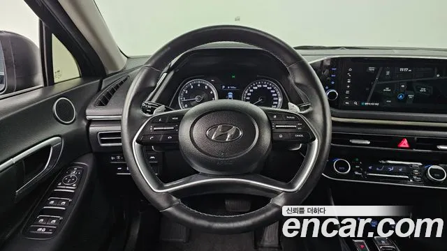 Hyundai Sonata 2021 — фото 13
