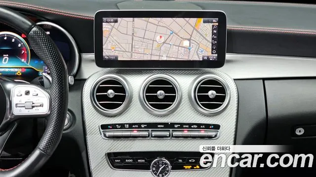 Mercedes-Benz C-Class 2019 — фото 14