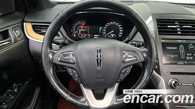 Lincoln MKC 2015 — фото 13