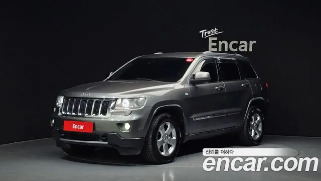 Jeep Cherokee 2011 — фото 1