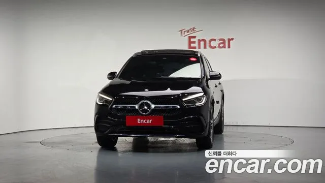 Mercedes-Benz GLA-Class 2020 — фото 2