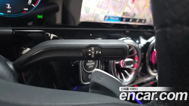 Mercedes-Benz GLA-Class 2020 — фото 8