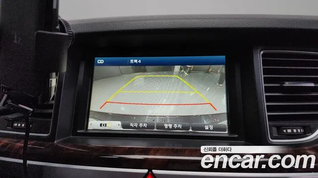 Hyundai Genesis 2016 — фото 15