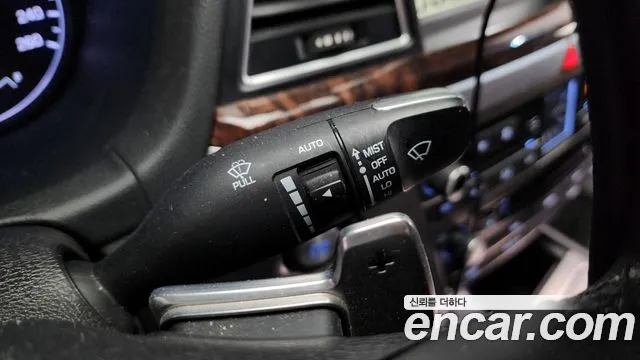 Hyundai Genesis 2016 — фото 16