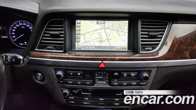 Hyundai Genesis 2016 — фото 14