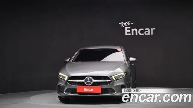 Mercedes-Benz A-Class 2020 — фото 3