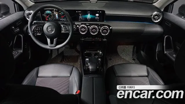 Mercedes-Benz A-Class 2020 — фото 7