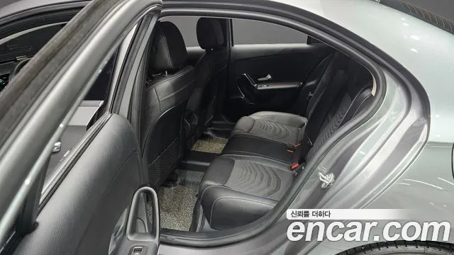Mercedes-Benz A-Class 2020 — фото 19