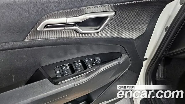 Kia Sportage 2022 — фото 14
