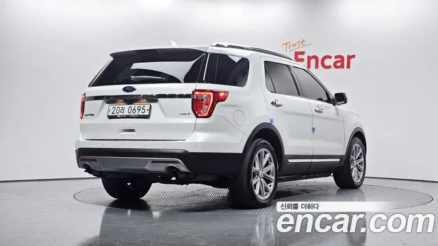 Ford Explorer 2016 — фото 2