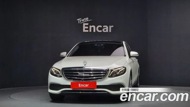 Mercedes-Benz E-Class 2019 — фото 3