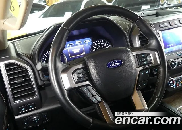 Ford Expedition 2021 — фото 12