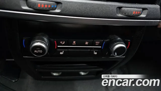 BMW X5 2018 — фото 17