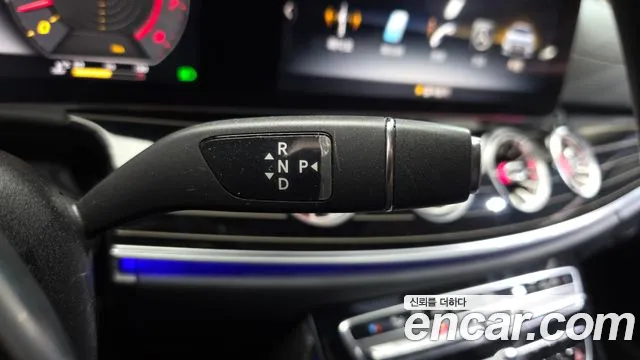 Mercedes-Benz CLS-Class 2019 — фото 9