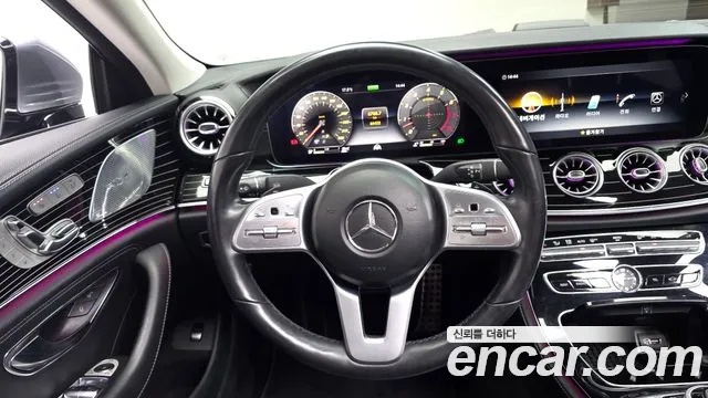Mercedes-Benz CLS-Class 2019 — фото 13