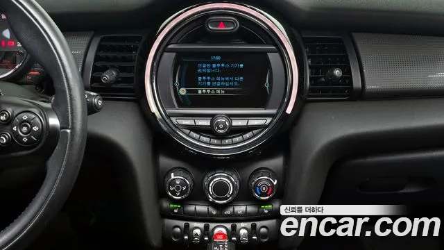 Mini Cooper 2015 — фото 15