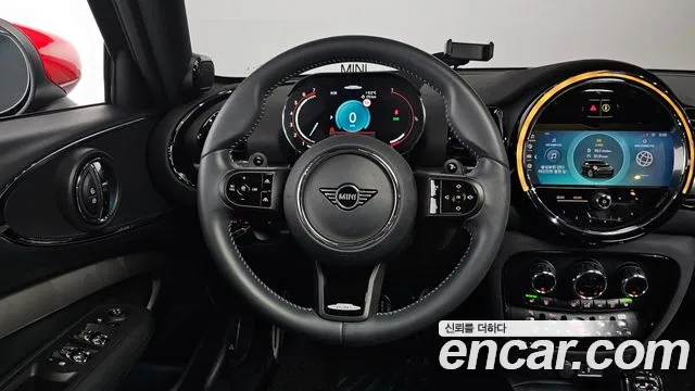 Mini Clubman 2023 — фото 13