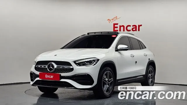 Mercedes-Benz GLA-Class 2023 — фото 1