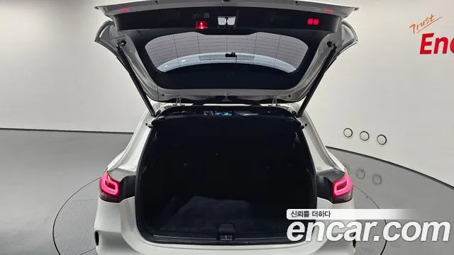 Mercedes-Benz GLA-Class 2023 — фото 20