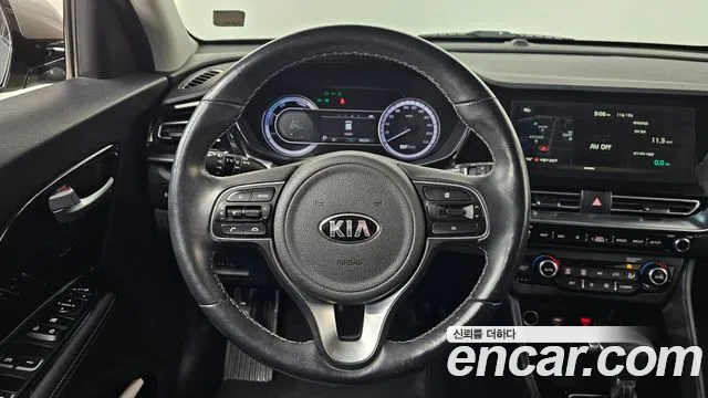 Kia Niro 2020 — фото 13