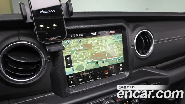 Jeep Wrangler 2023 — фото 14