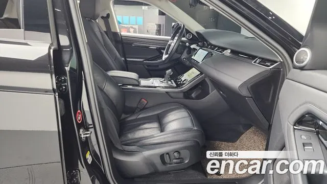 Land Rover Range Rover Evoque 2020 — фото 11