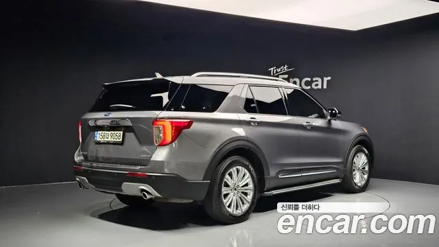 Ford Explorer 2021 — фото 2