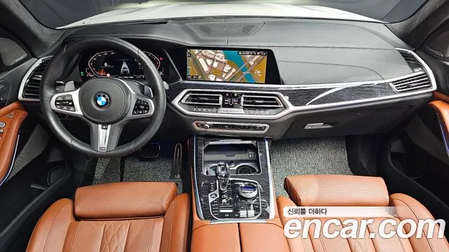 BMW X7 2022 — фото 7
