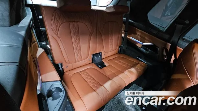 BMW X7 2022 — фото 12