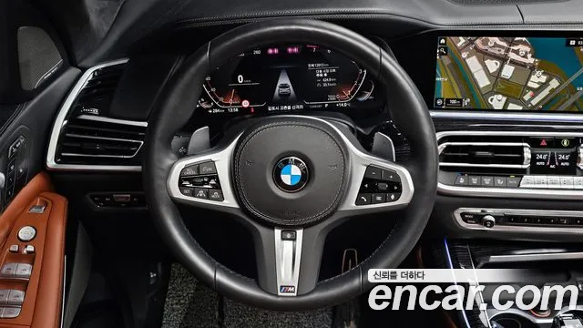 BMW X7 2022 — фото 14