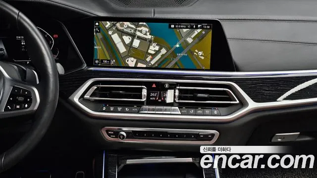 BMW X7 2022 — фото 16