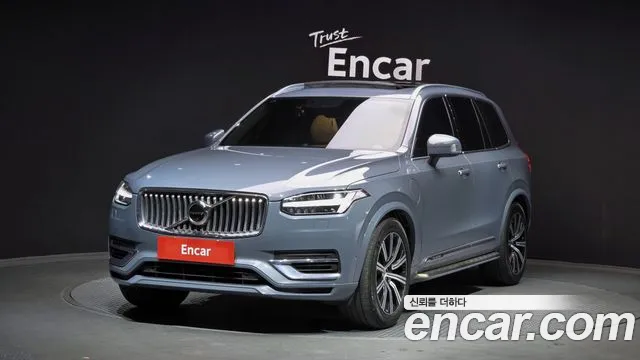 Volvo XC90 2021 — фото 1