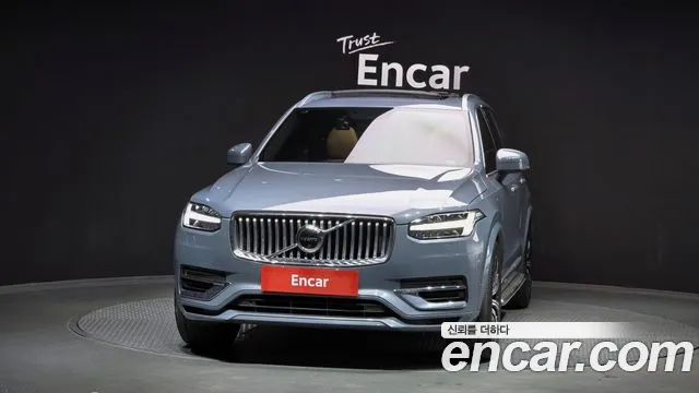 Volvo XC90 2021 — фото 3