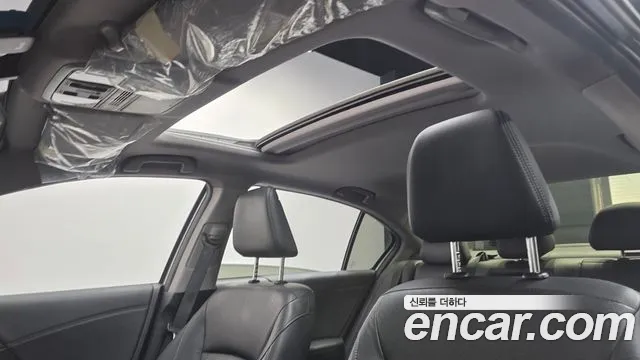 Honda Accord 2017 — фото 19