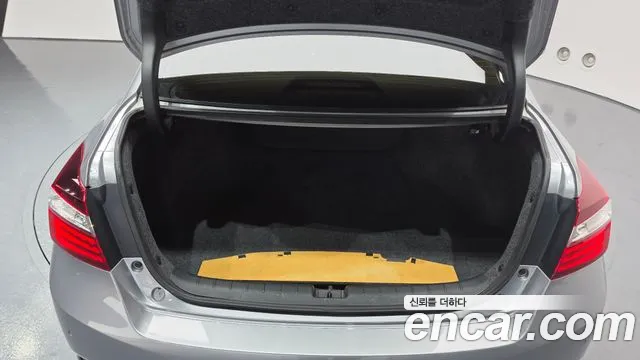 Honda Accord 2017 — фото 20