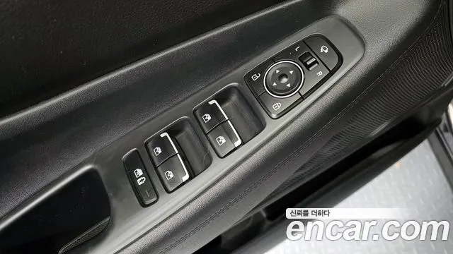 Hyundai Santafe 2021 — фото 14