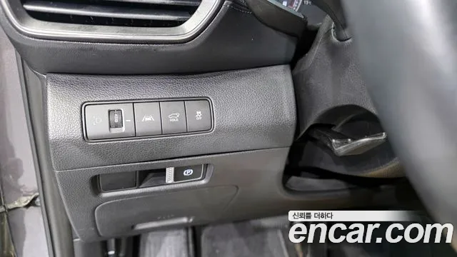 Hyundai Santafe 2021 — фото 15